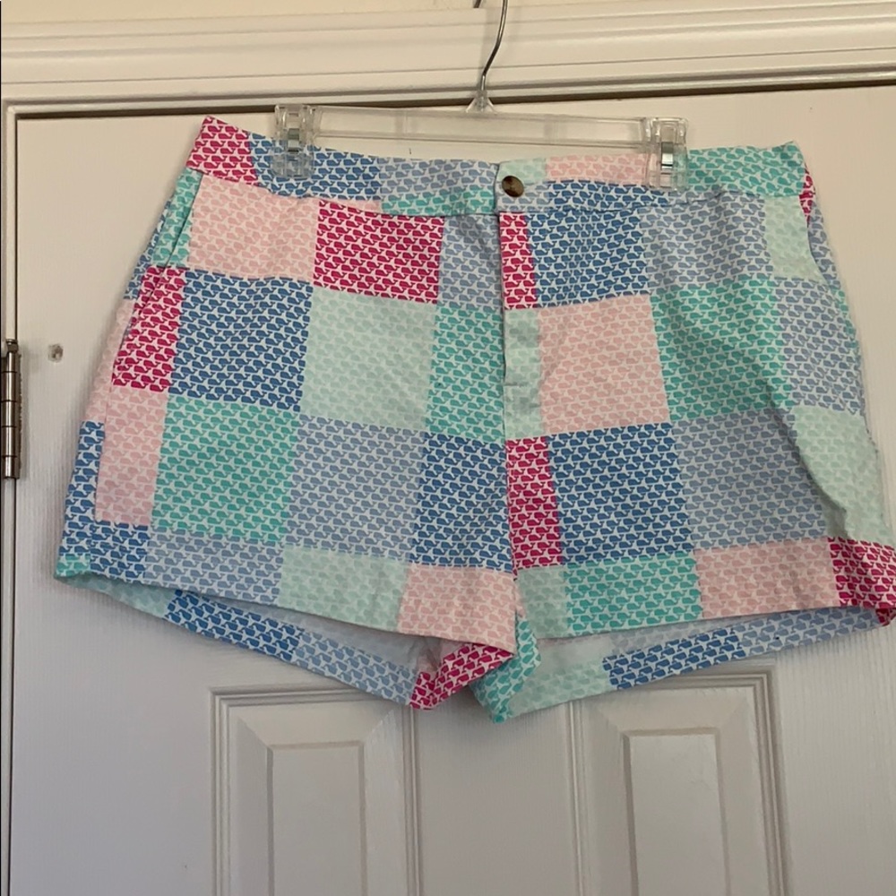 Vineyard Vines logo shorts